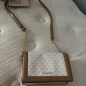 Michael kors purse!!!